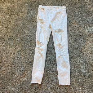white ripped skinny jeans!! super cheap!!! size 4